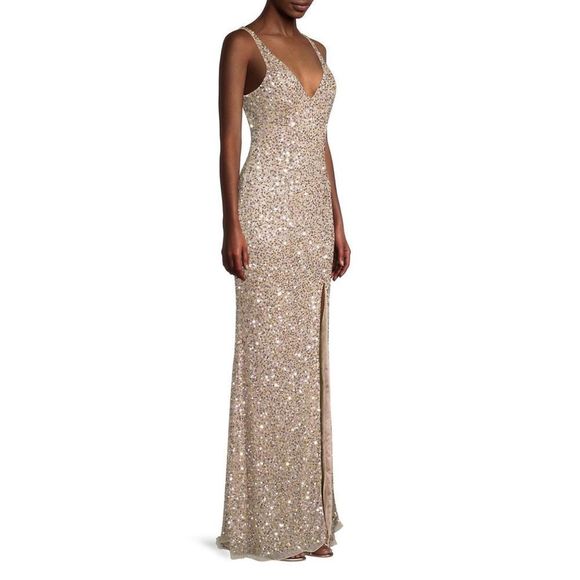 Mac Duggal V-Neck Sequin Sheath Gown in Nude NWT Size 8 brand new never worn - Picture 3 of 12